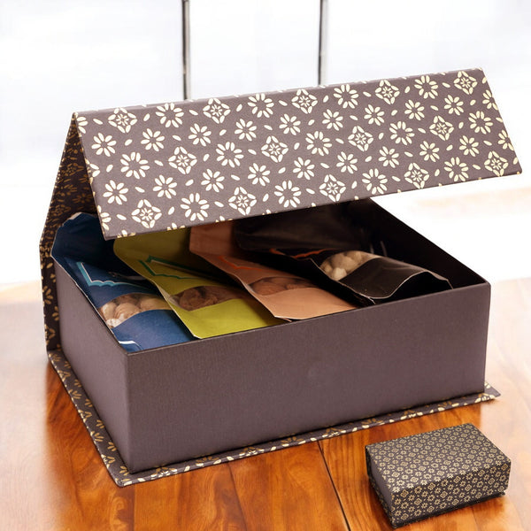 Corporate Gifts-Black Gift Box with dryfruits