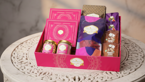 Holi Sweets| Holi Hampers| Holi Gifts Ghasitaram Big Hamper Basket of 16 Healthy Goodies with Sugarfree Gujiyas