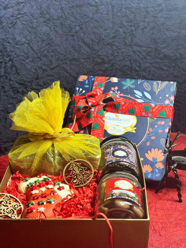 Ghasitaram Christmas Hamper Box with Plum Cake and 2 jars and chocolates