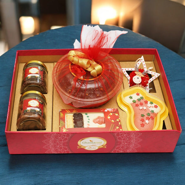 Pink Hamper Tray with 500 gms Plum Cake