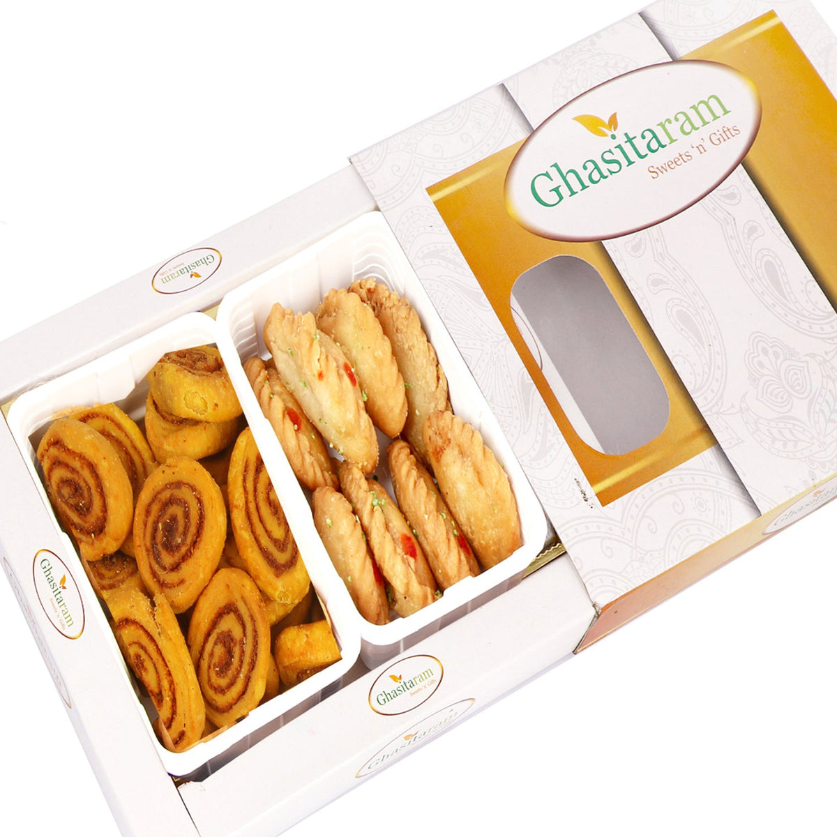 Gujiya and Bakarwadi Hamper