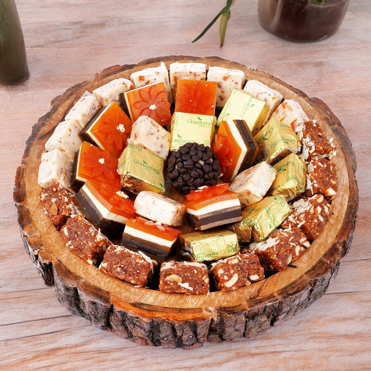 Log Platter of Assorted Bites