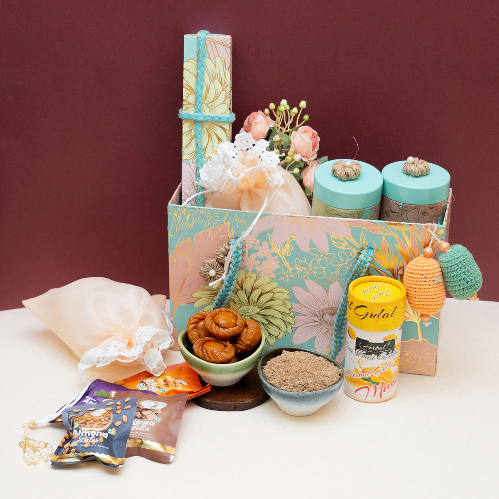 Flower Basket|Mini Chandrakala| Gujiyas,|Thandai| Organic Gulal| Holi Sweets|Holi Hampers|Holi Gifts|