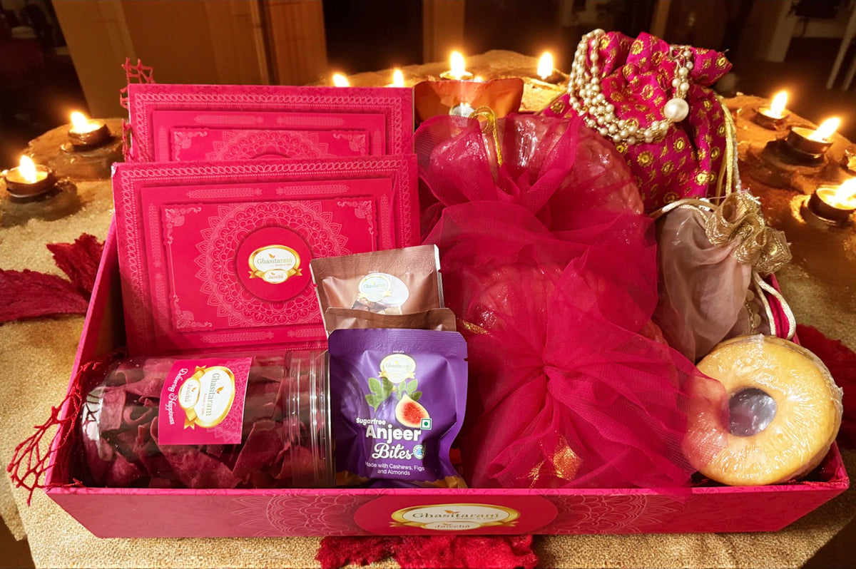 Pink Hamper Karwachauth Tray