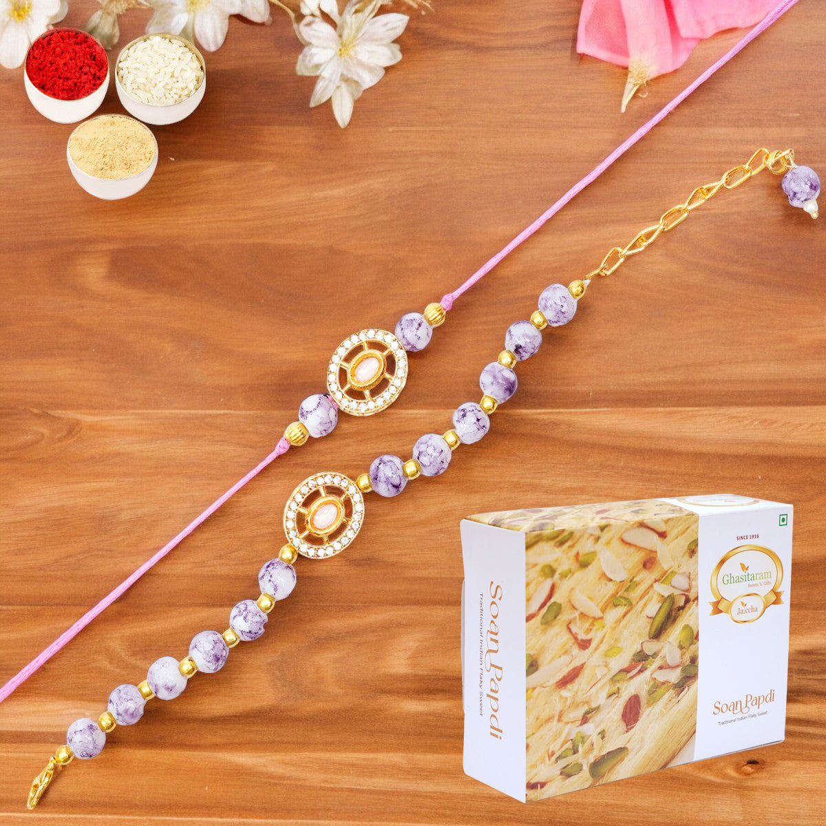 Rmj-6012 Bhaiya Bhabhi Rakhis with 400 gms of Soan Papdi