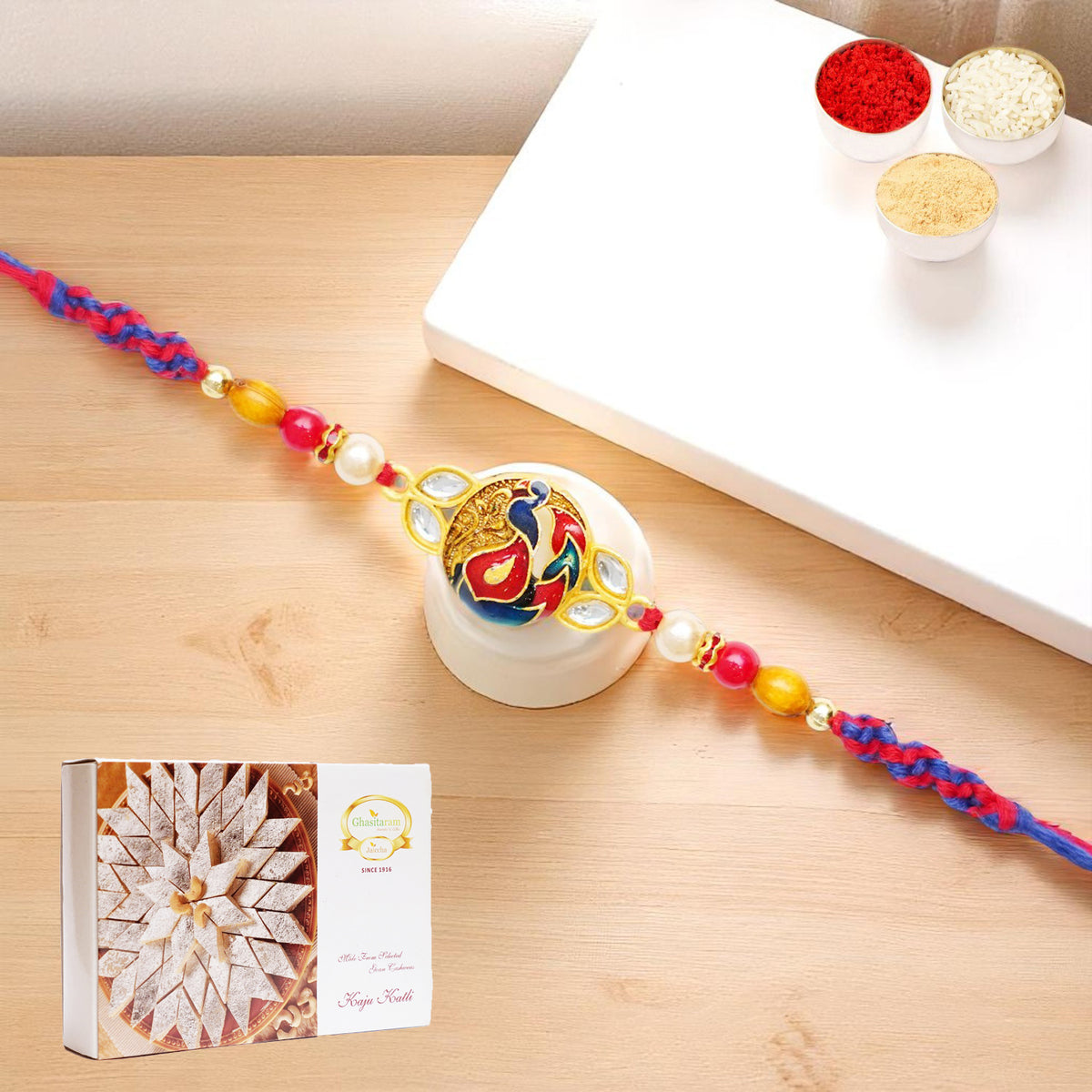 Rakhis Online USA-K-73 Premium Rakhi with 200 gms of Kaju katli