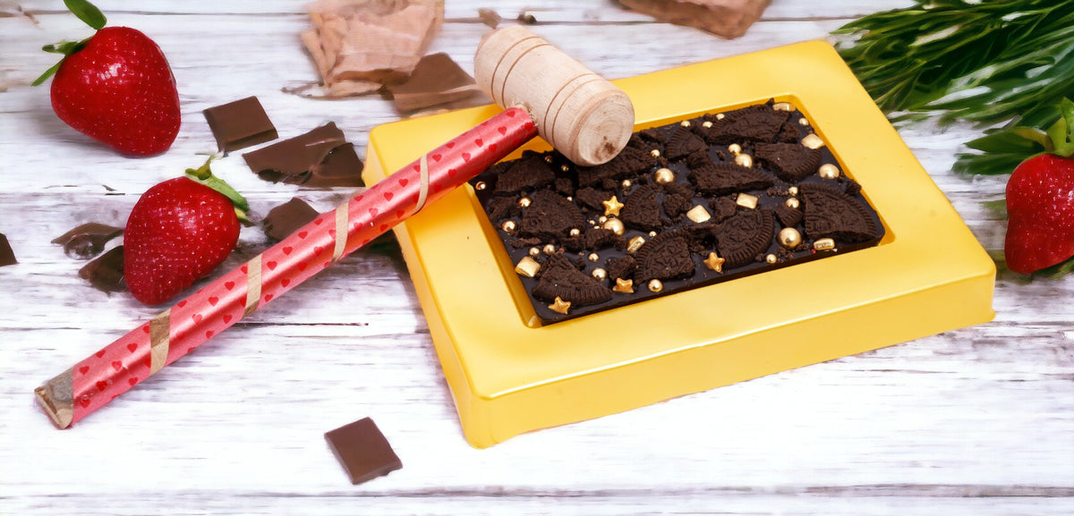 Crunchy Biscuit Chocolate Bark