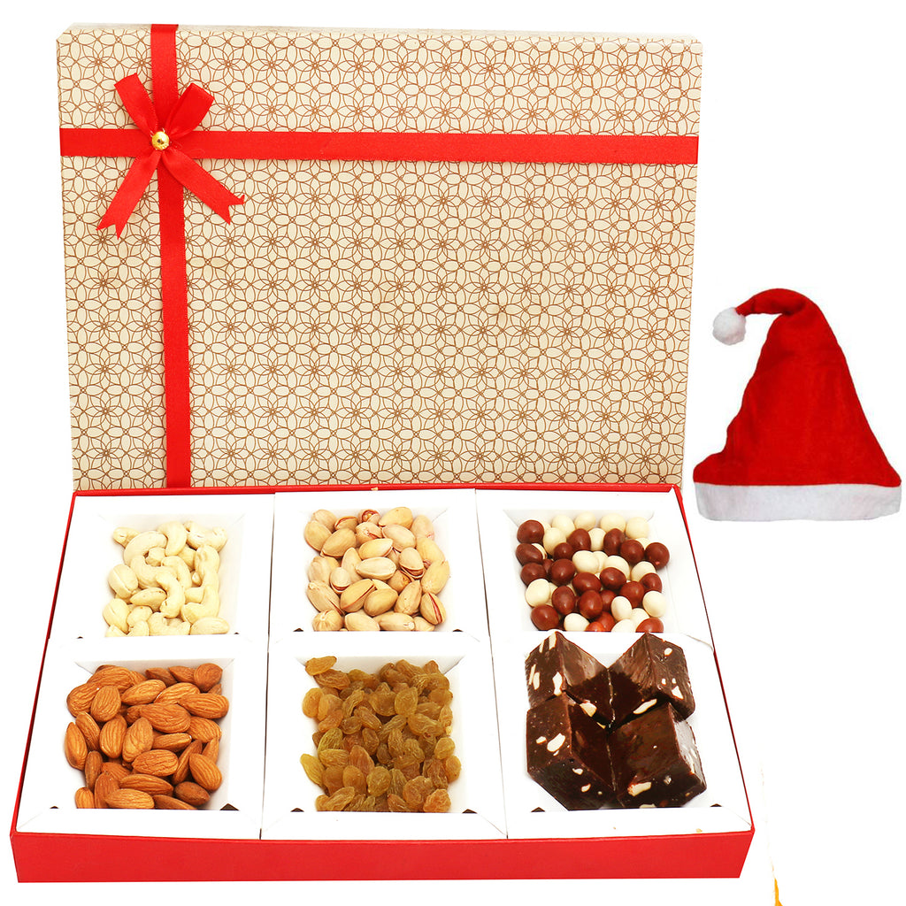 Beige 6 Part Nutties, Chewy Fudge, Dryfruits Box