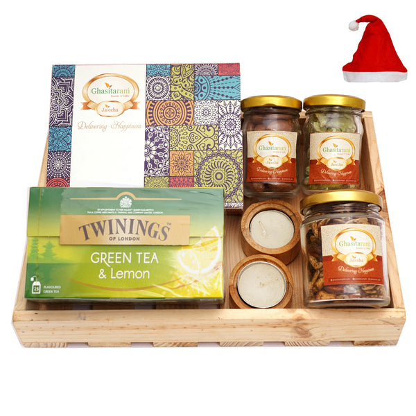 Light Wooden Basket of 7 Goodies