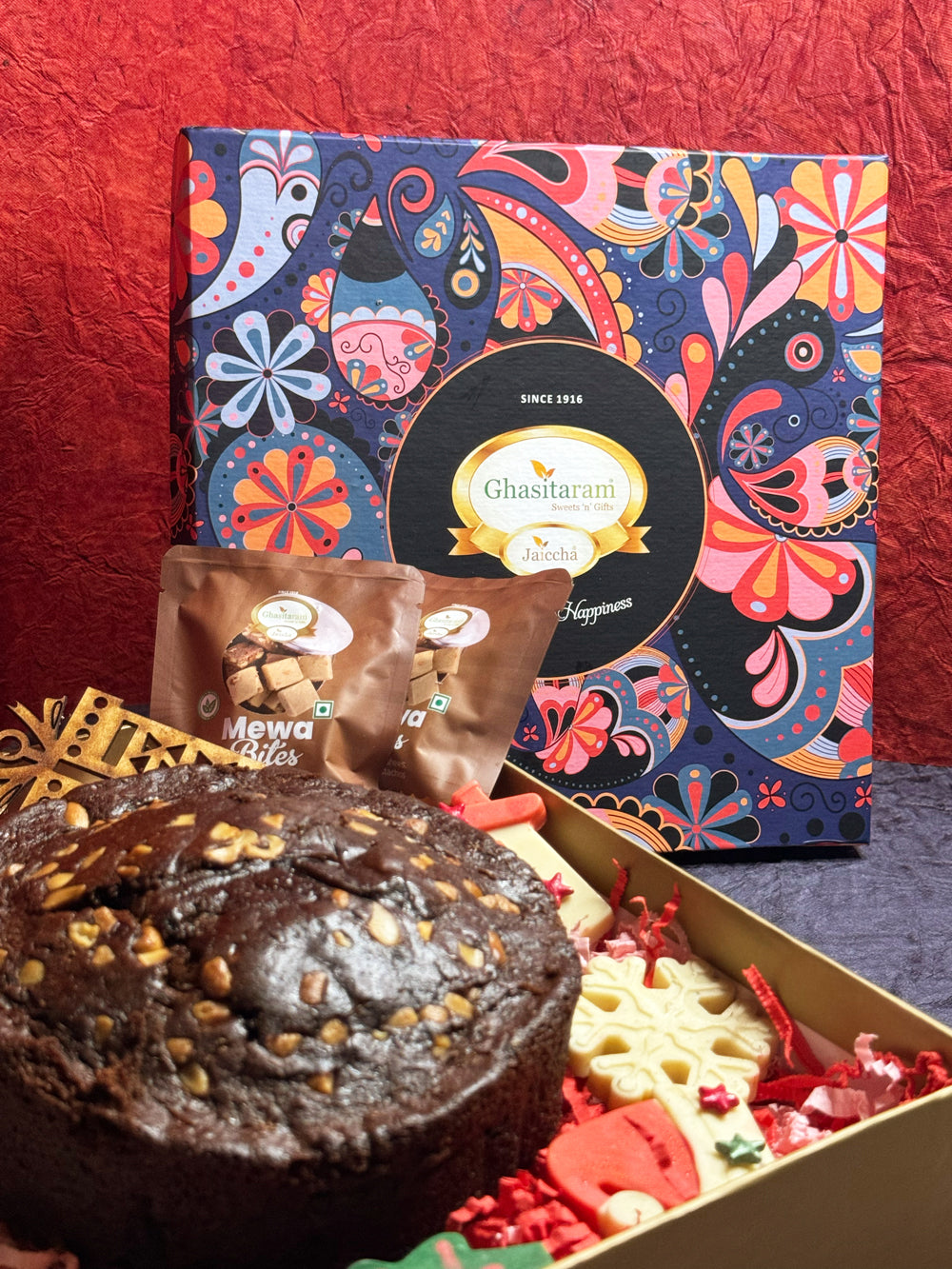 Ghasitaram Christmas Big Hamper Box with chocos, tags, pouches, plum cake 500 gms