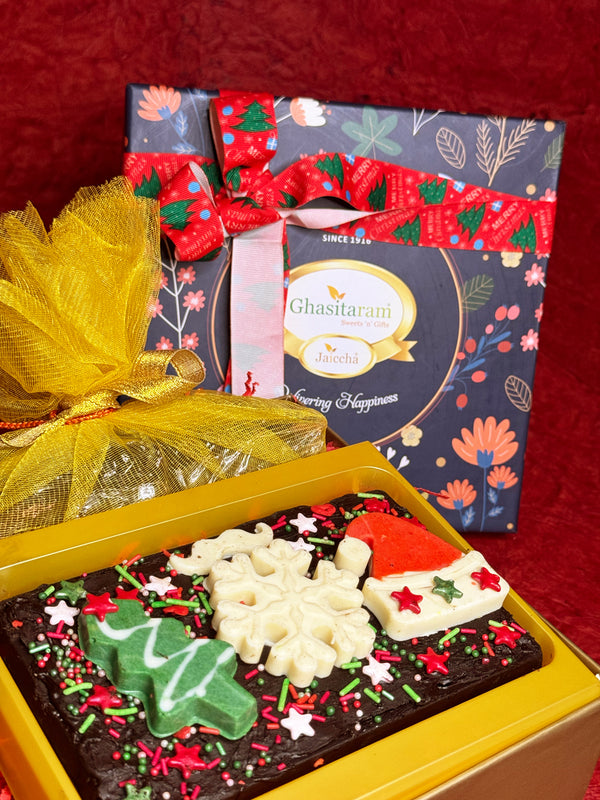 Ghasitaram Christmas Hamper Box with plum cake and bark
