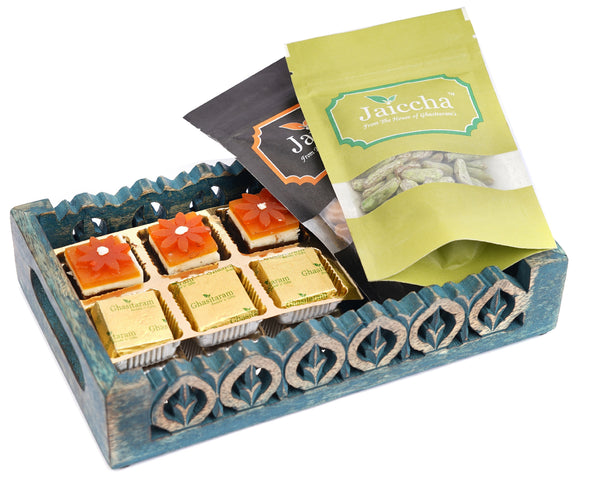 Blue Wooden Serving Tray with 6 Assorted Bites, Paan Raisins and Crunchy Coated Cashews