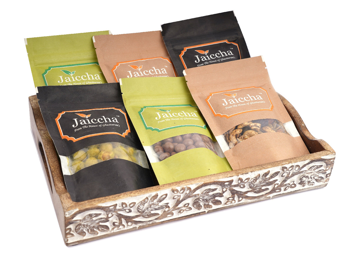 Wooden Serving Tray of 6 Assorted Flavoured Nuts