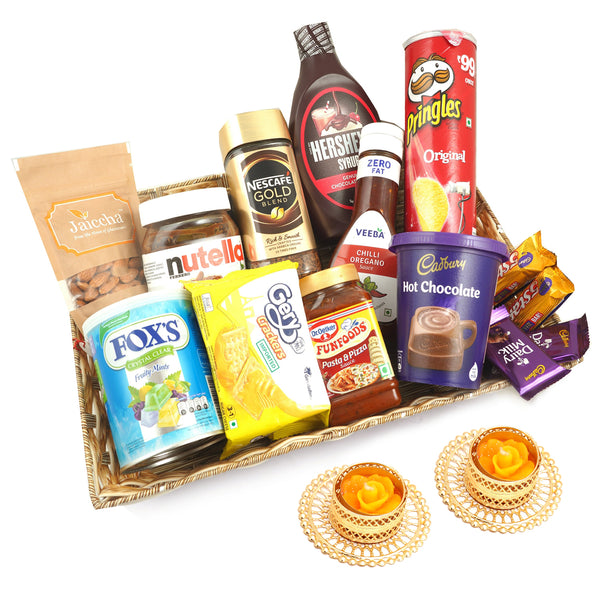 Basket of 14 Goodies With 2 t-lites