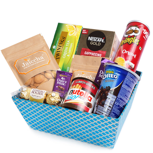 Perfect Basket Hamper  of 10 Goodies