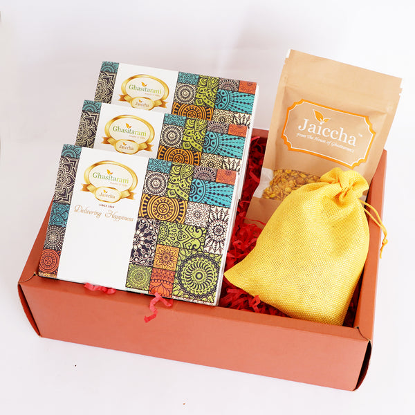 Lohri Hamper Box of Til Laddoo, Khajoor, Gachak, Revadi pouch and namkeen