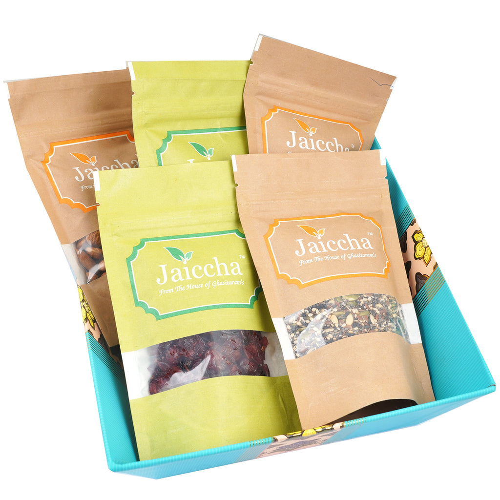 Mother's Day Gift-Medium basket of Almonds, Rasins, Cranberry, Blueberry and Mix Seeds