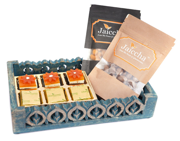 Mothers Day Gift-Blue Wooden Serving Tray with 6 Assorted Bites, Chcolate Coated Almonds and Crunchy Coated Cashews
