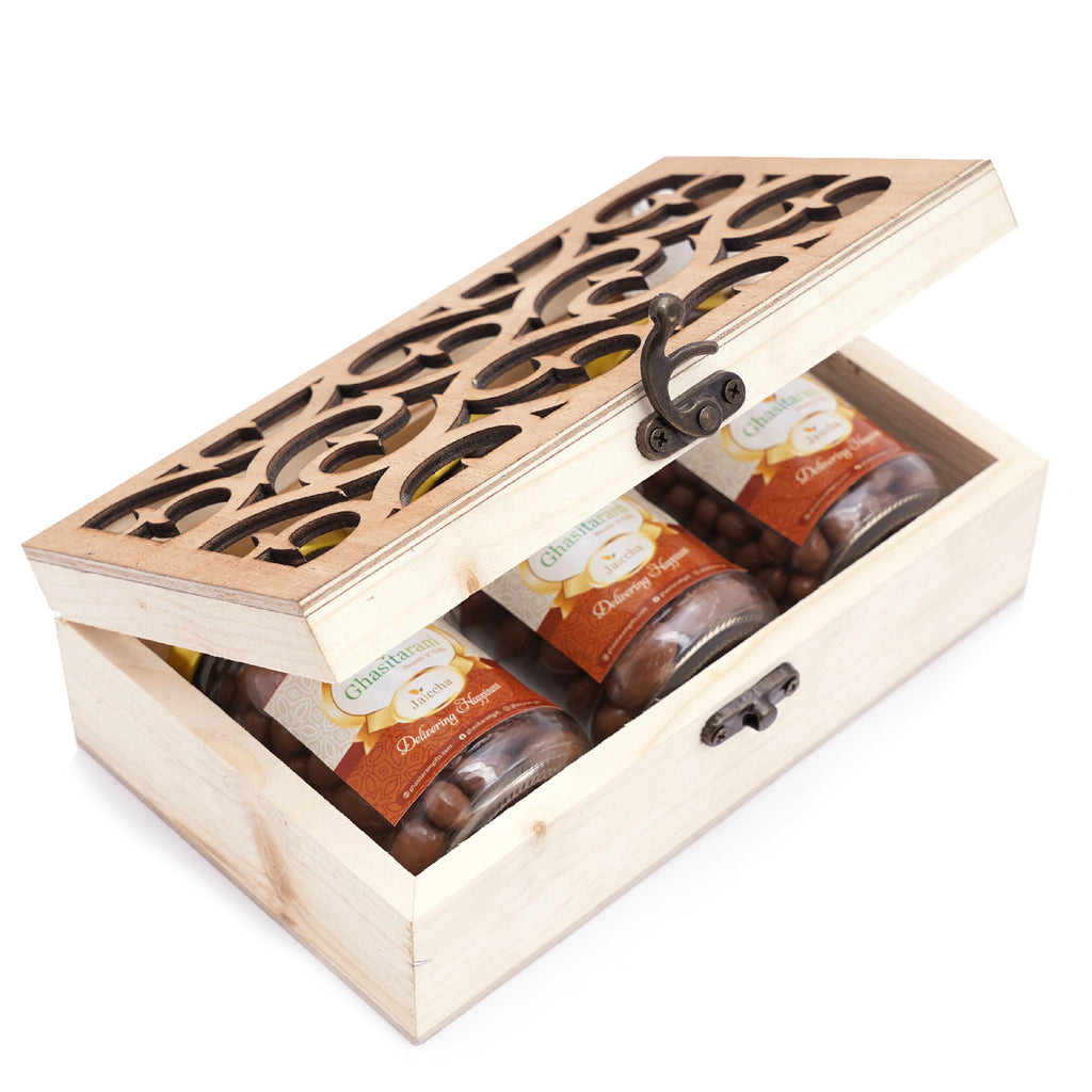 Mothers Day Gift-Natural Wood Carving Box with Chocolate Coated Almond, Chocolate Coated Butterscotch and Chocolate Coated Rasins